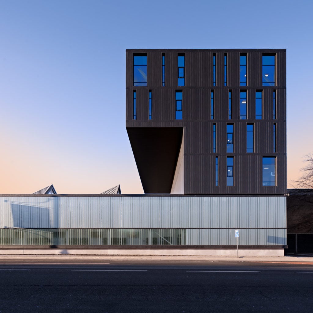stockport college exterior shot